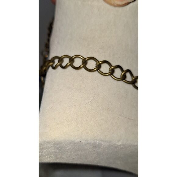 A Women's Bronzy Brass Steampunk Statement Necklace Ornate Quirky Chain - Picture 8 of 11